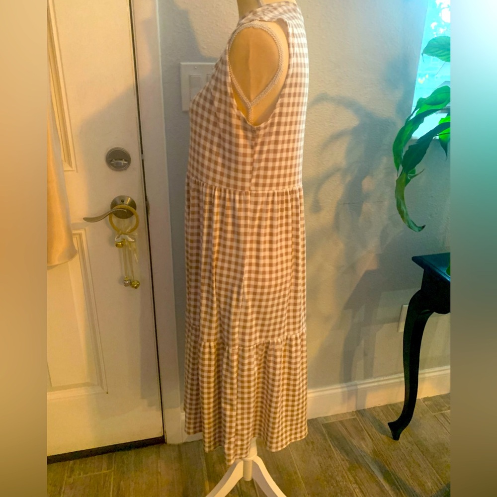 Sleeveless Gingham Dress in Brown and White - Picture 2 of 3